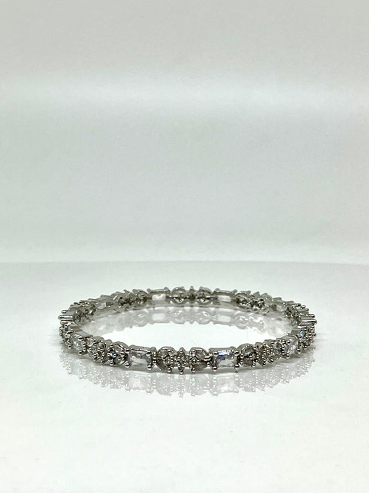 Glitz Shimmering AD Bangle
